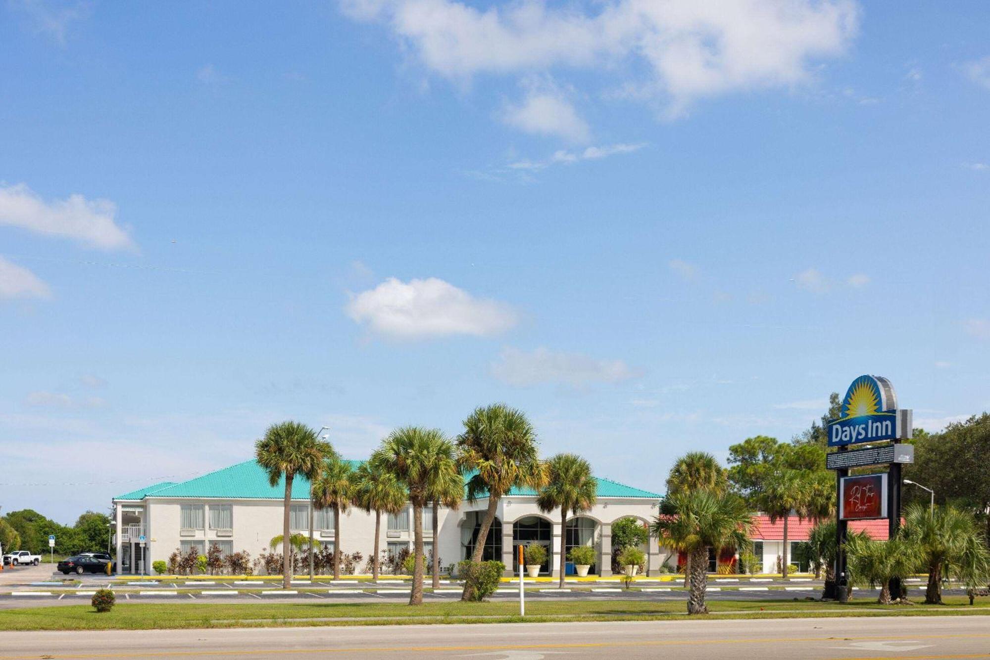 Days Inn By Wyndham Fort Pierce Midtown Екстер'єр фото