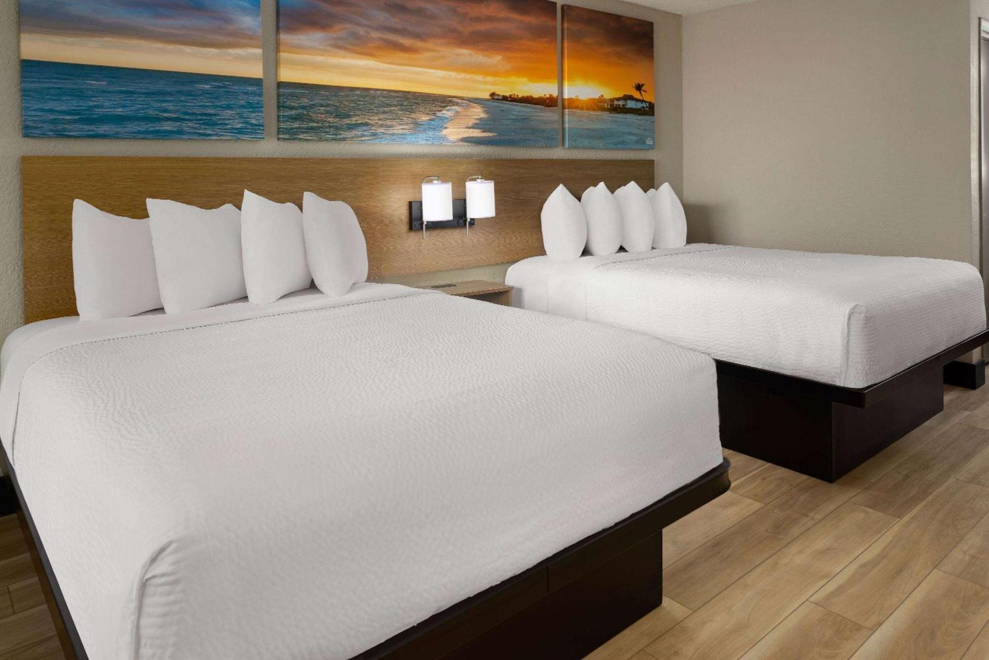 Days Inn By Wyndham Fort Pierce Midtown Екстер'єр фото
